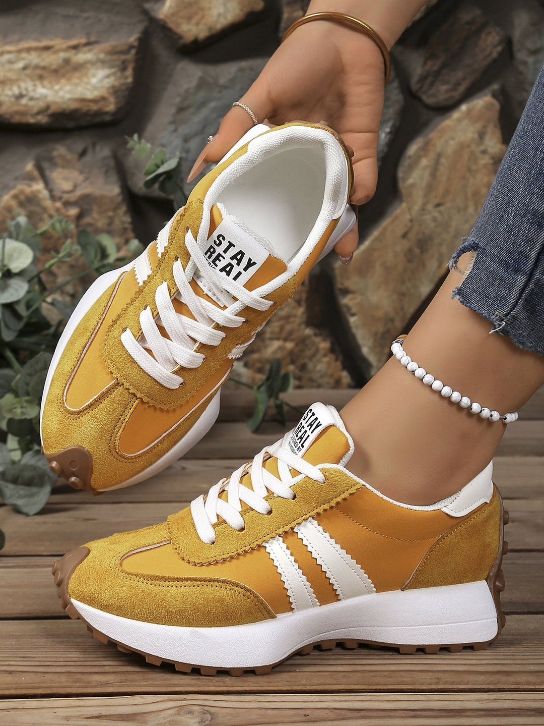 Juvella – Skórzane stabilizujące buty casualowe