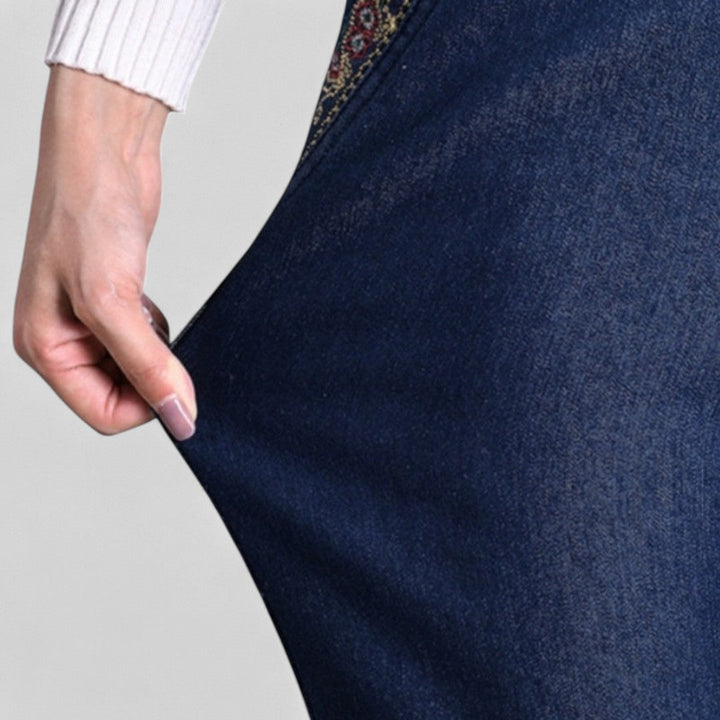 Śnieżka – Jeansy z kieszeniami i elastyczną talią